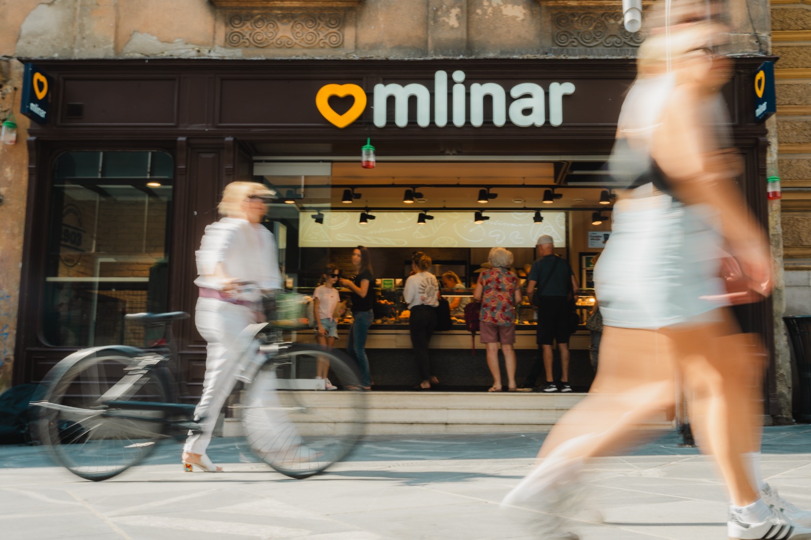 Pogled na Mlinar poslovnicu